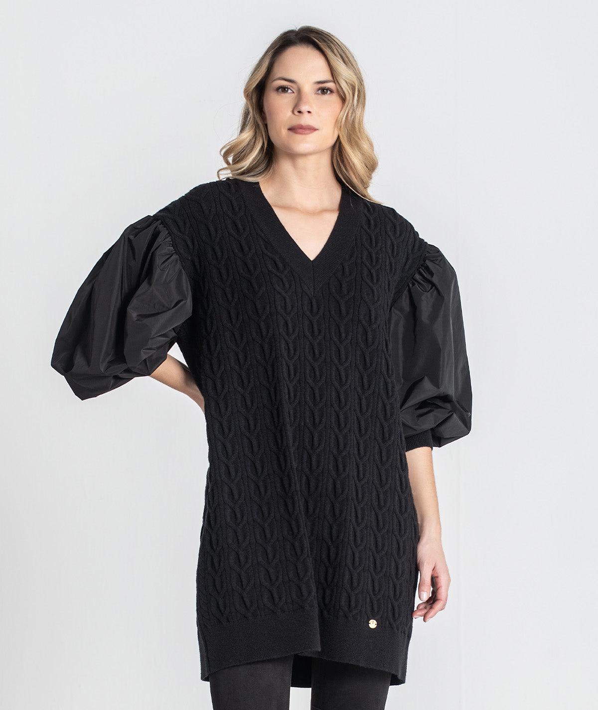 Vestido tranças com mangas em tecido 3457