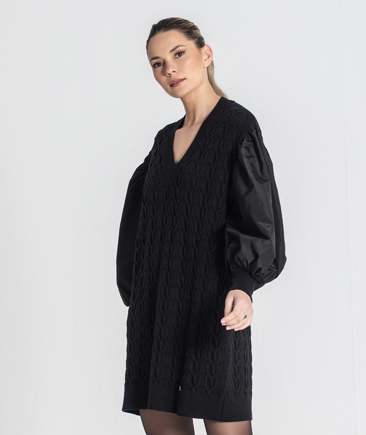 Vestido tranças com mangas em tecido 3457