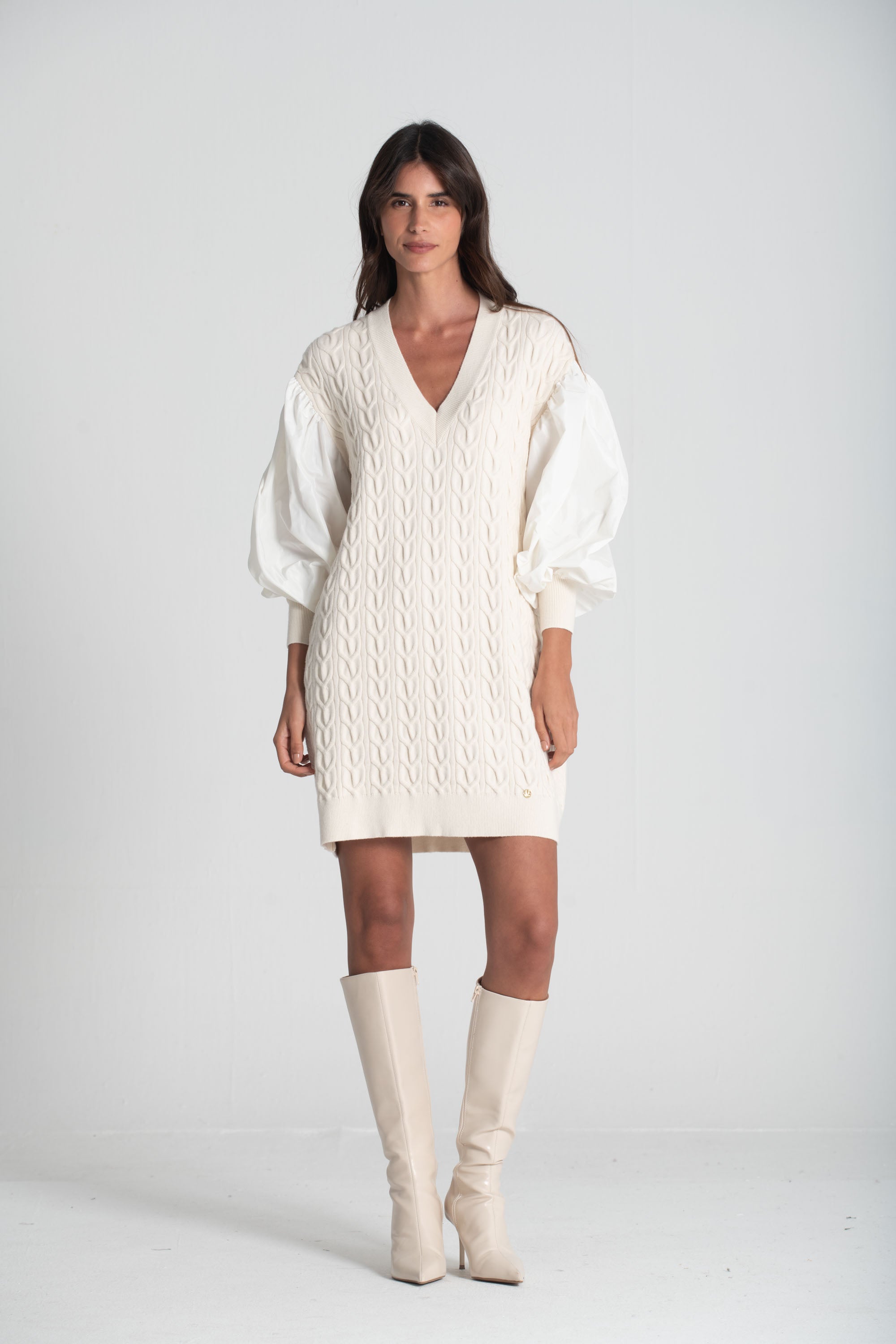 Vestido tranças com mangas em tecido 3457