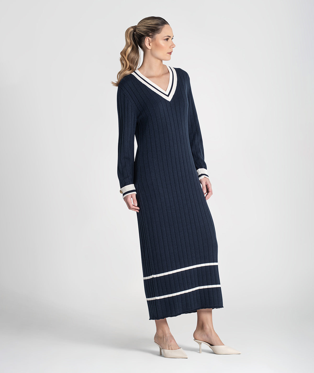 Vestido canelado com contraste no decote 3472