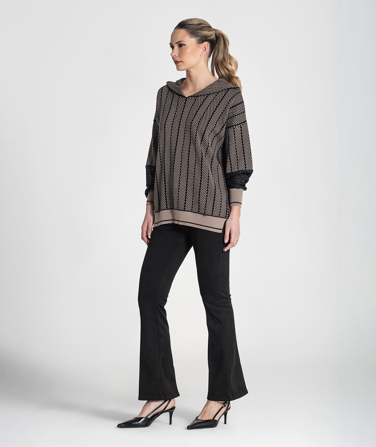 Camisola com jacquard e mangas lantejoulas 3477