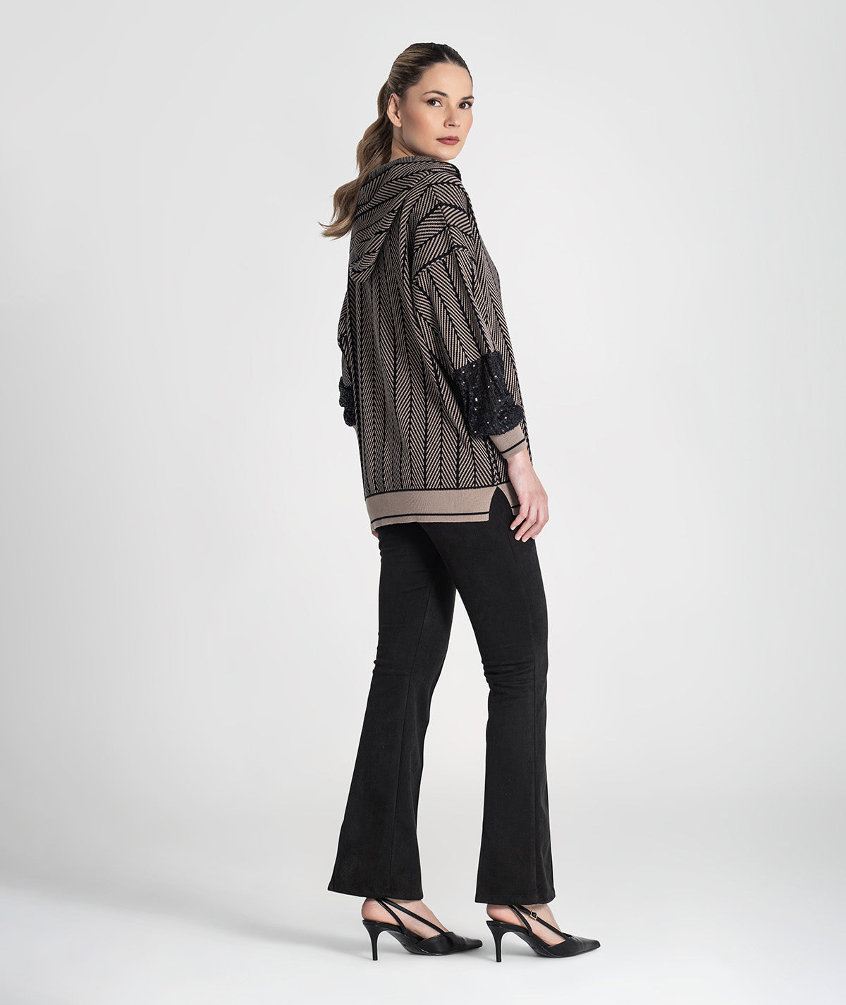 Camisola com jacquard e mangas lantejoulas 3477
