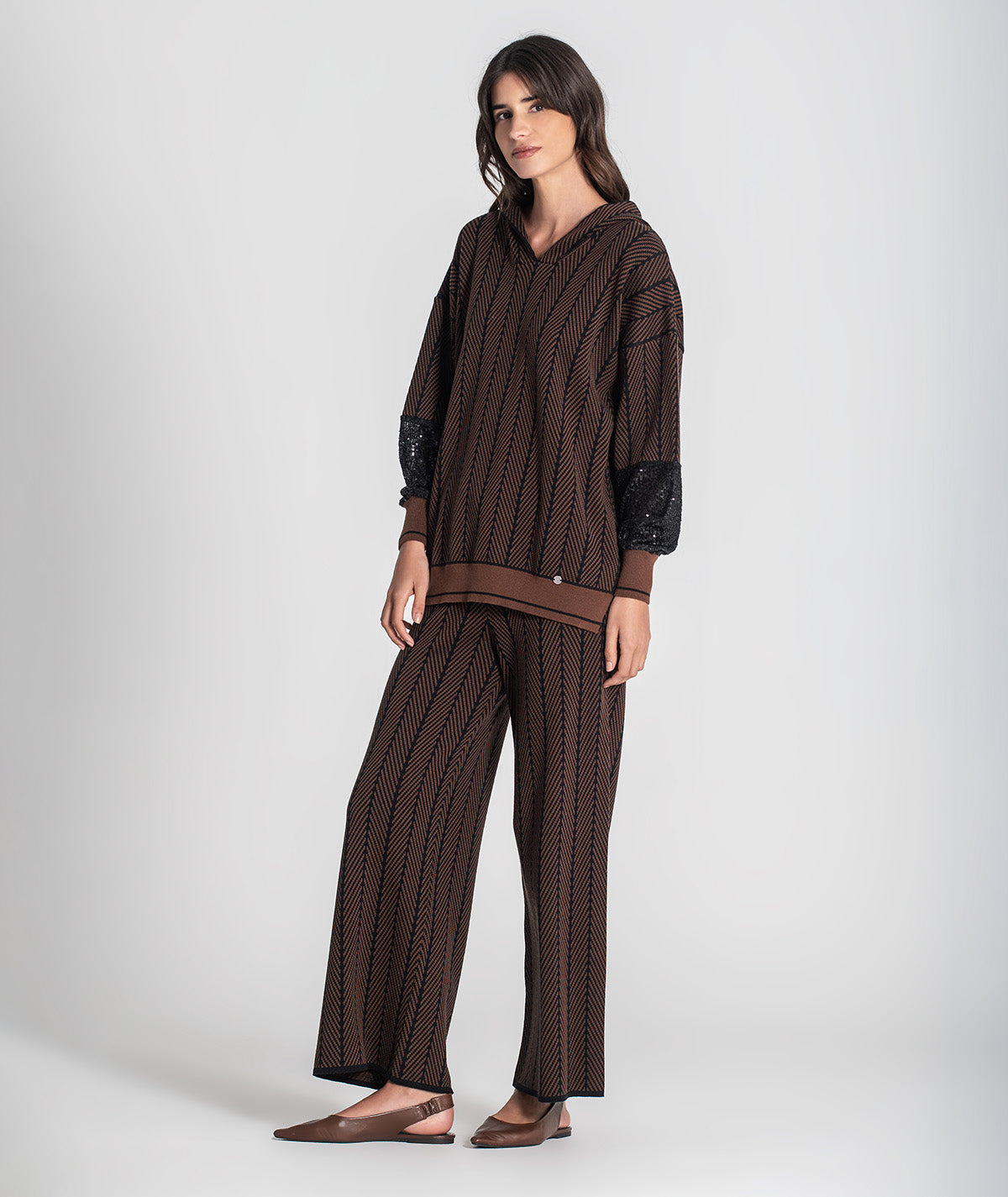Camisola com jacquard e mangas lantejoulas 3477