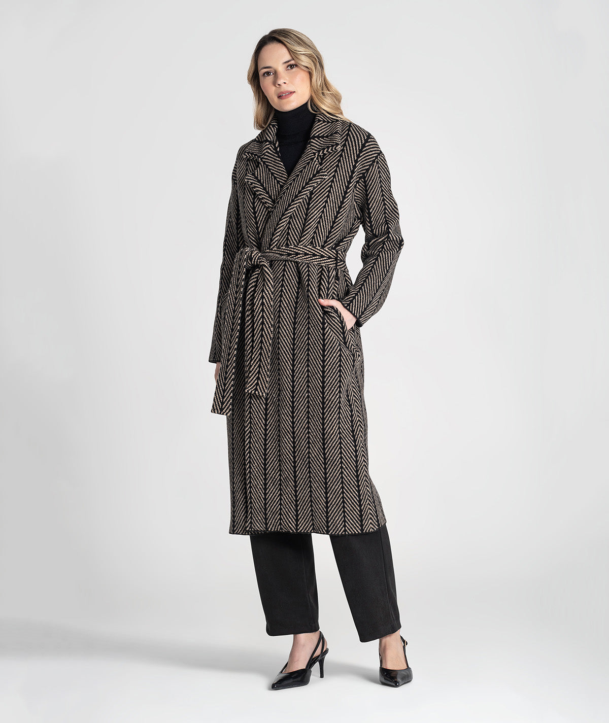 Casaco comprido com jacquard 3479