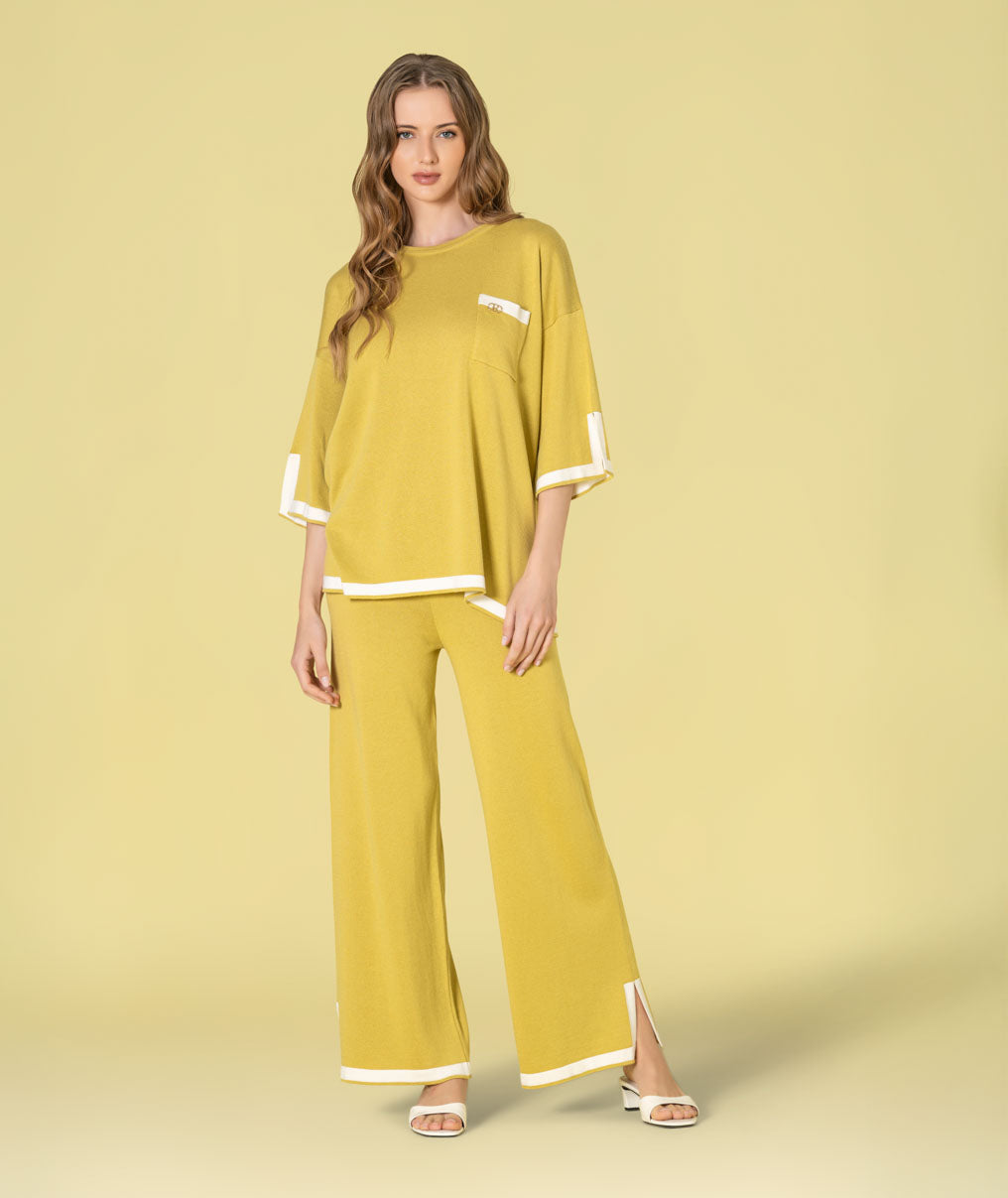 Camisola com contrastes e bolso 3482