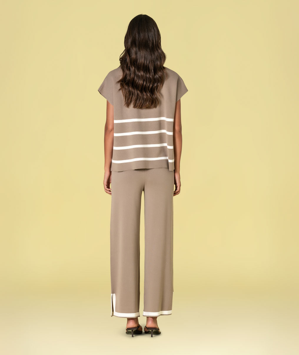 Striped vest with buttons 3484