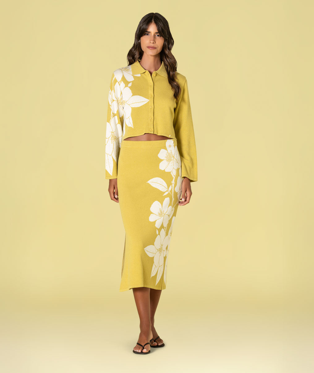 Casaco curto com jacquard flores 3497