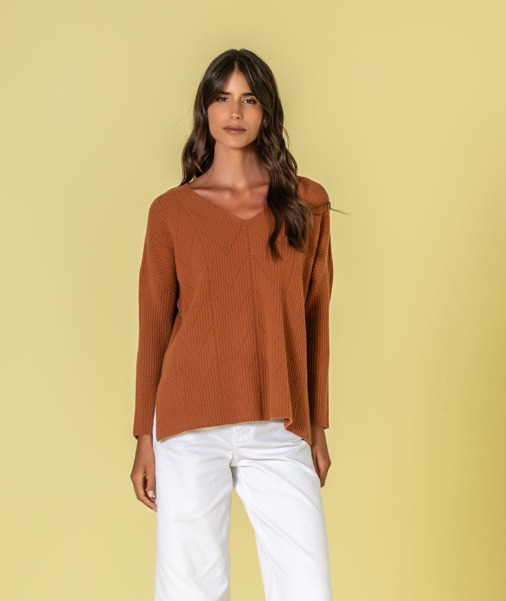 Camisola decote em v com perfurados 3512