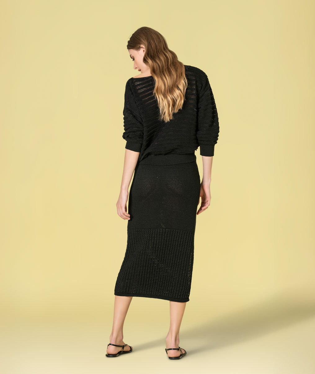 Camisola perfurada estrela bordada 3523