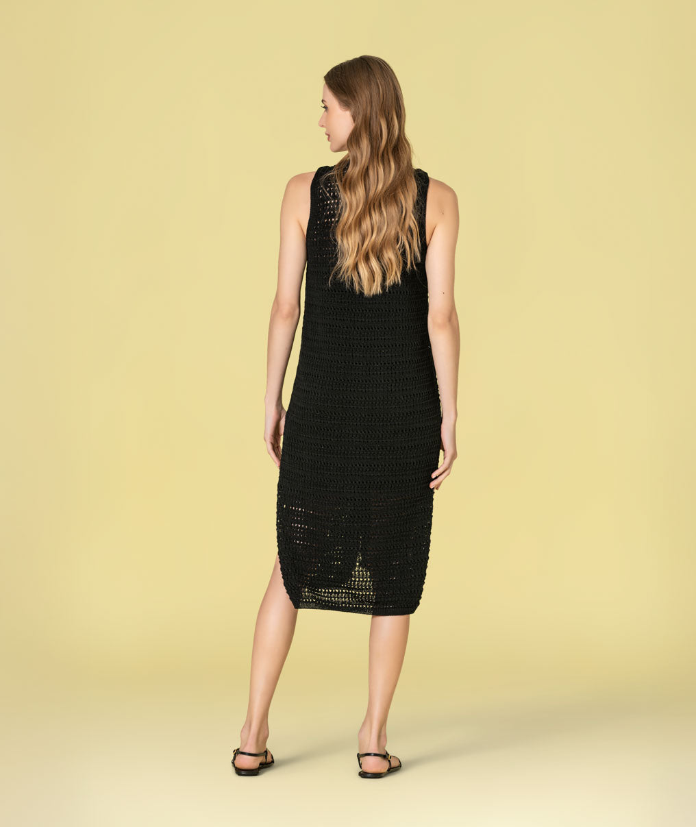 Perforated vest with buttons 3526