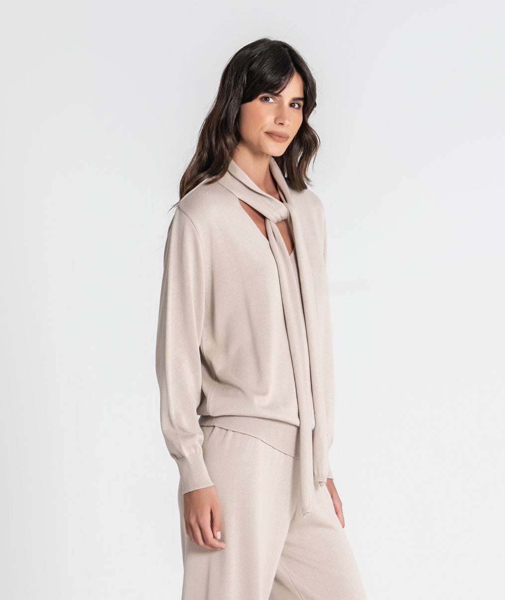 Top with bow 3569