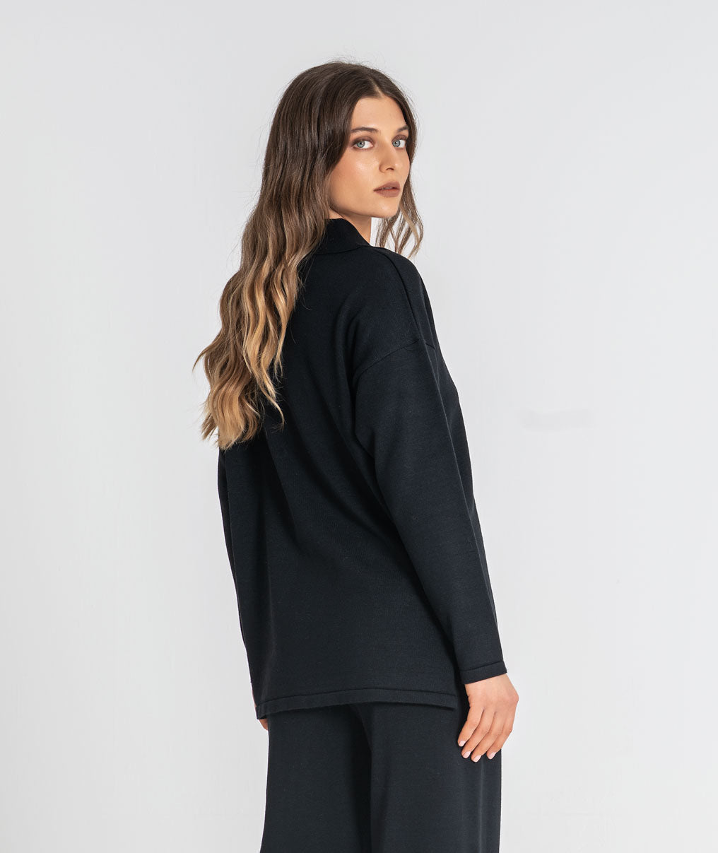Sweater with buckle 3572