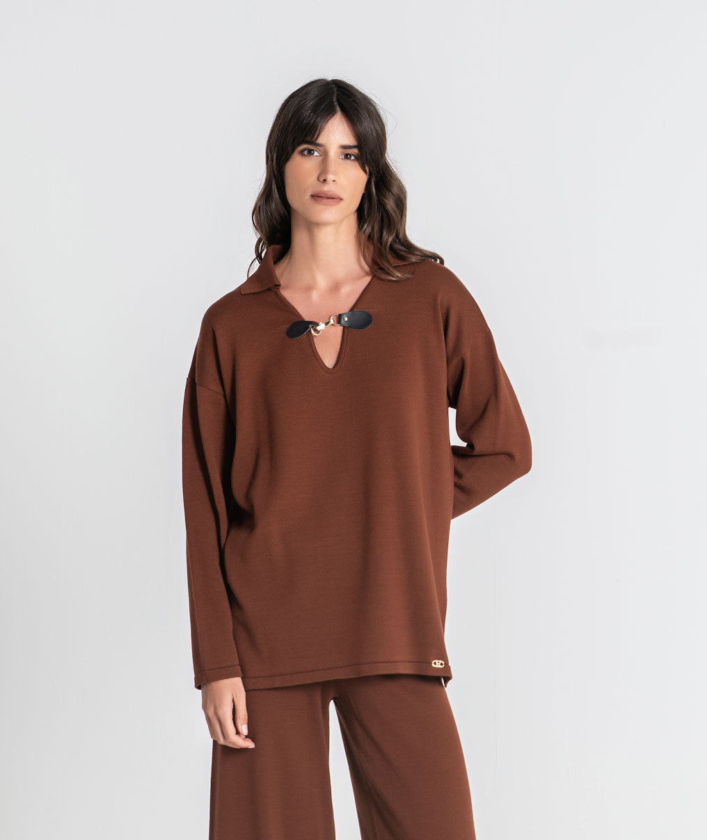 Sweater with buckle 3572