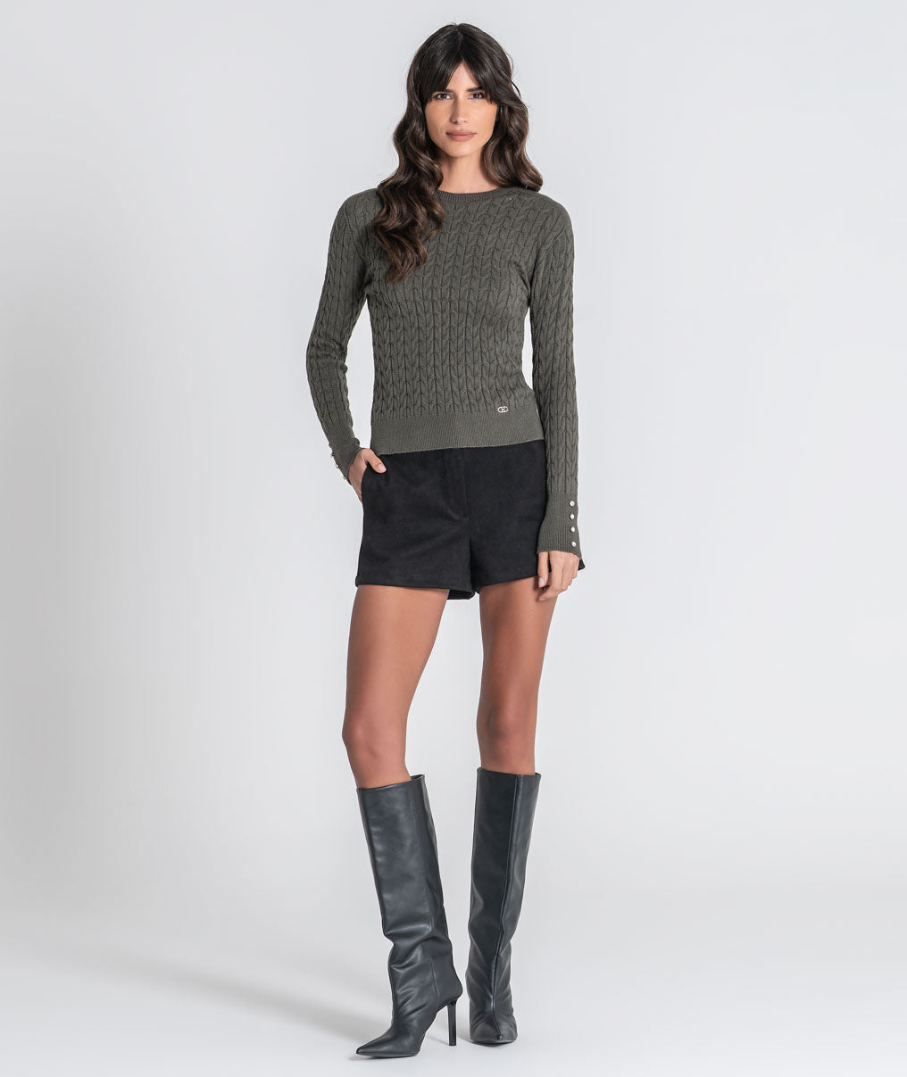 Cable knit sweater with crest buttons 3578