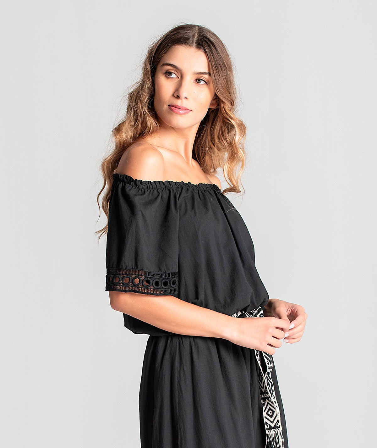 Blusa com ombros descobertos 6048