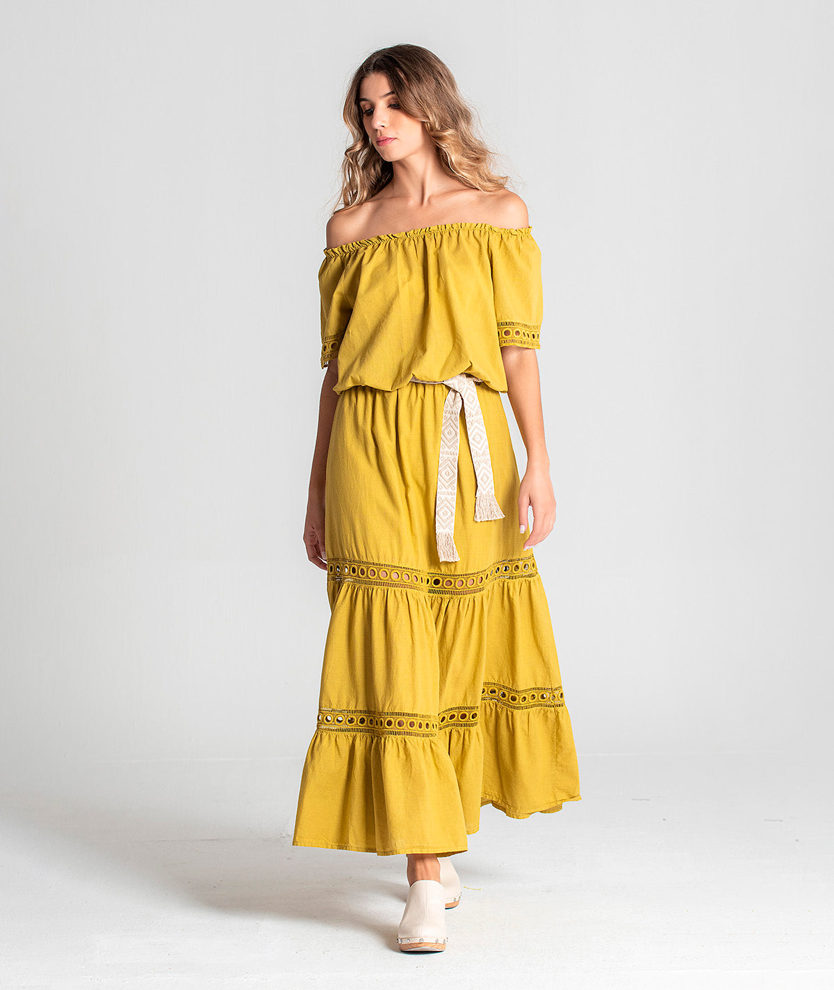 Blusa com ombros descobertos 6048