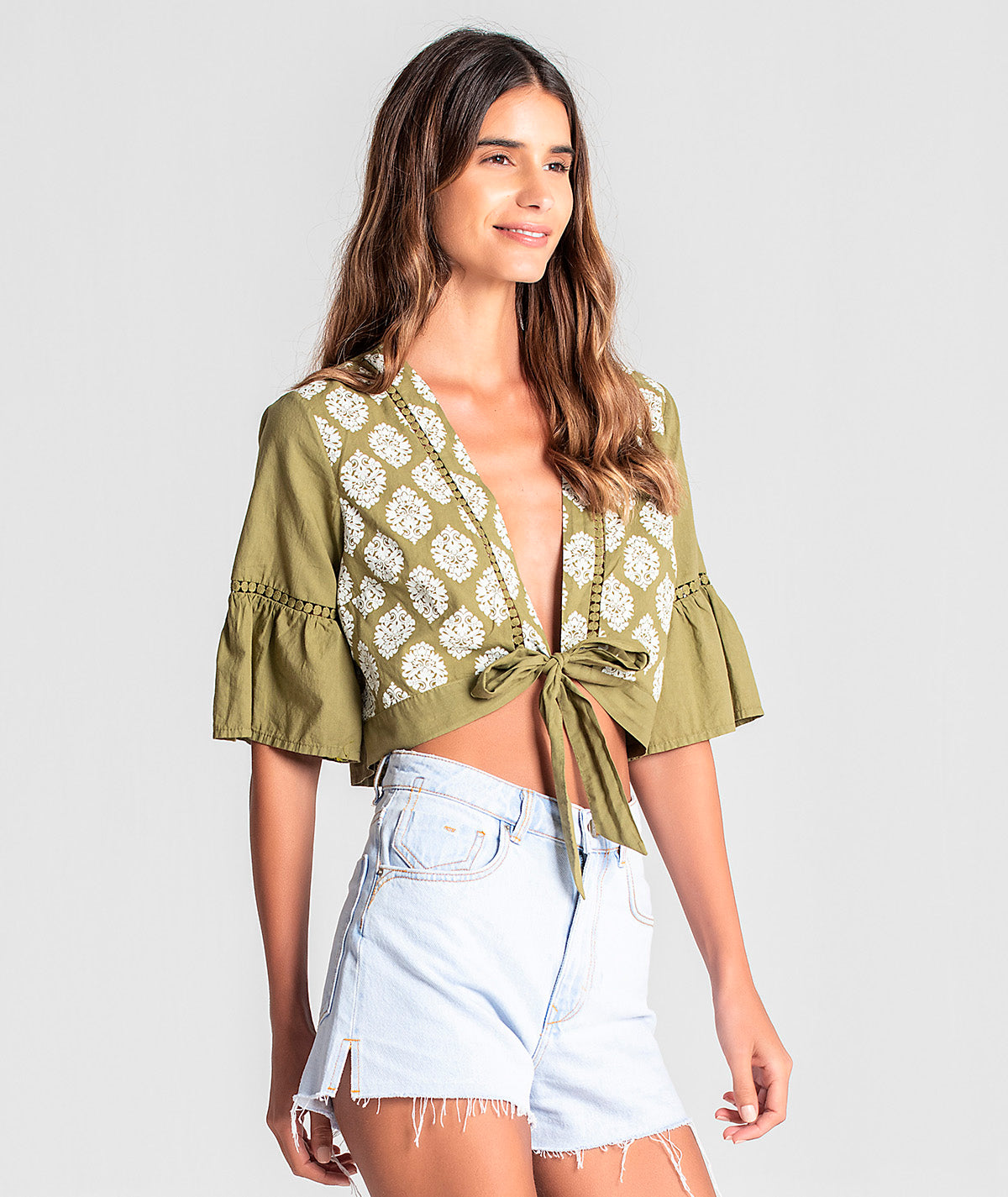 Blusa com laço na frente 6059