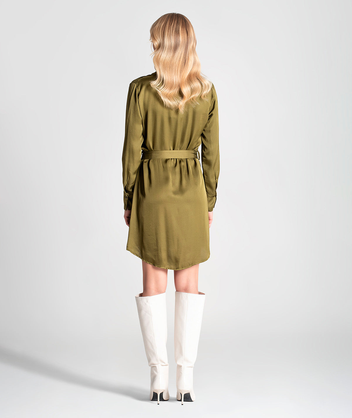 Vestido com acolchoado em detalhes 6100