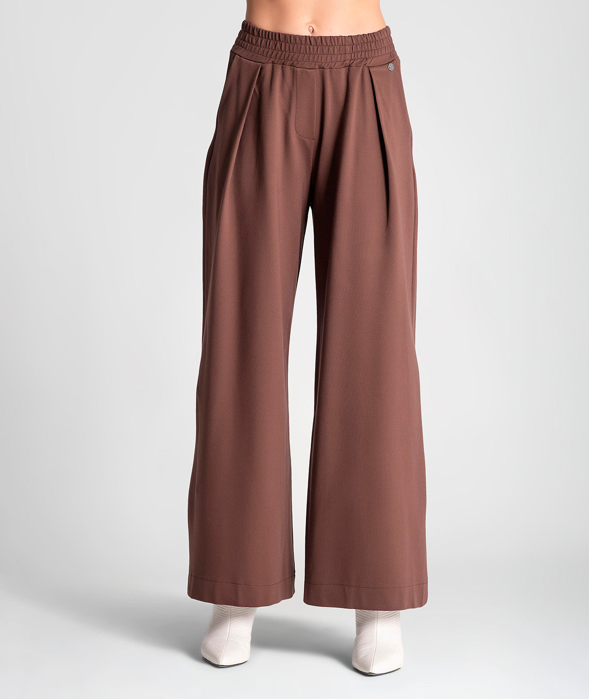 Calças largas com bolsos 6104