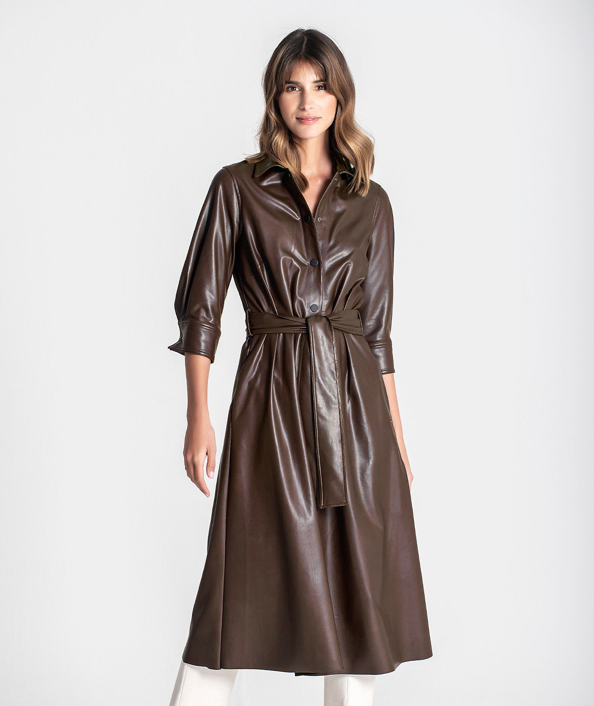 Vestido em napa com molas na frente 6126