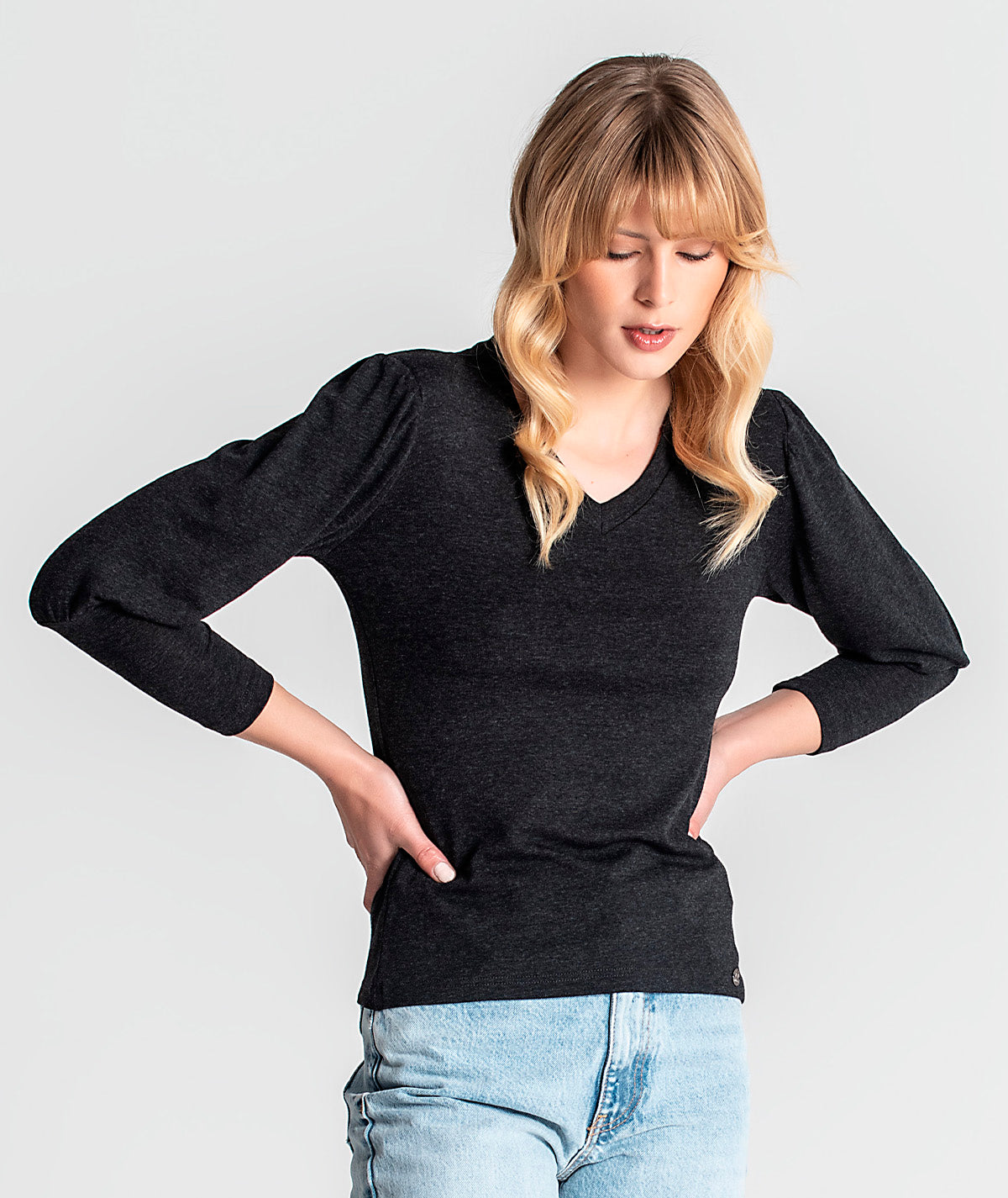 Camisola com enchumaços nos ombros 6134