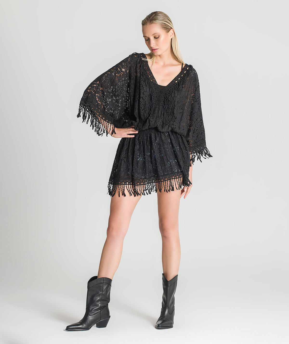 Vestido renda com franjas 6163