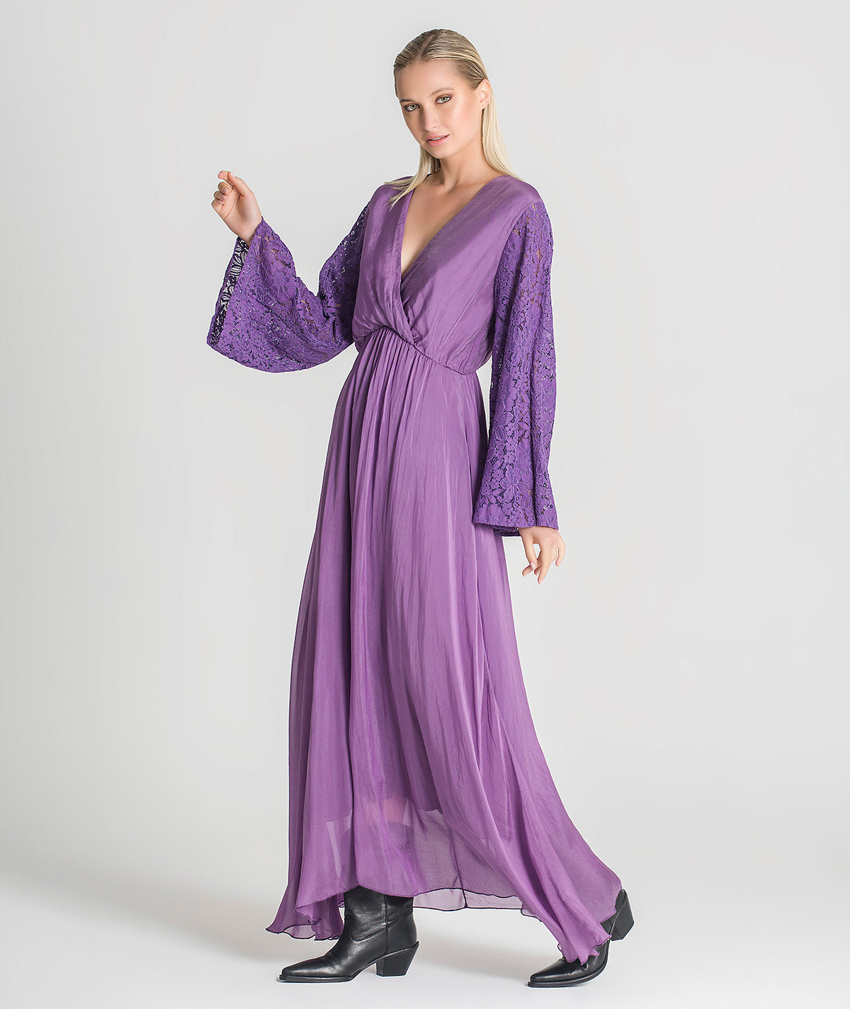 Vestido comprido com mangas em renda 6164