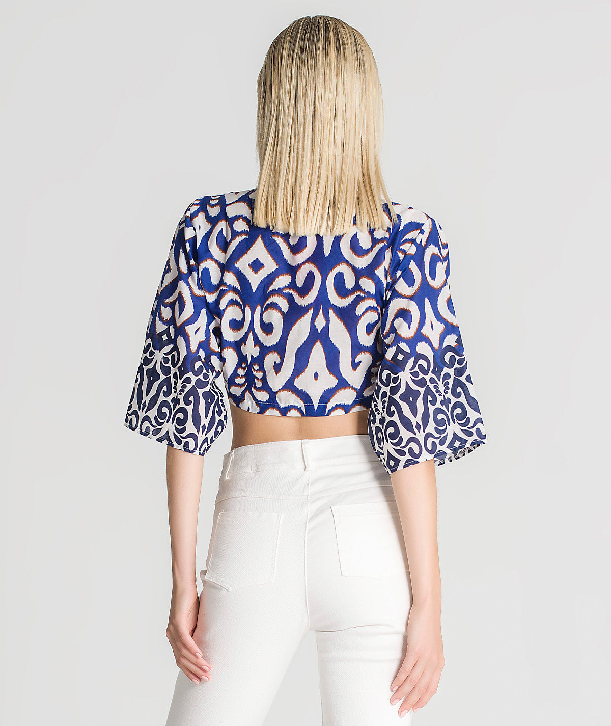 Blusa com padrão e nó na frente 6170