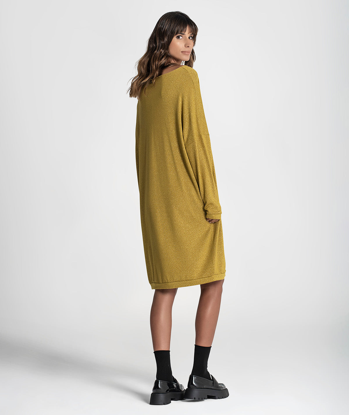 Vestido decote em v com brilho 6185