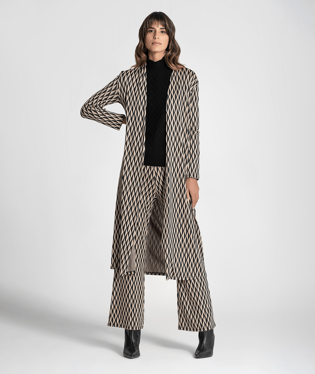 Casaco comprido com padrão geométrico 6191