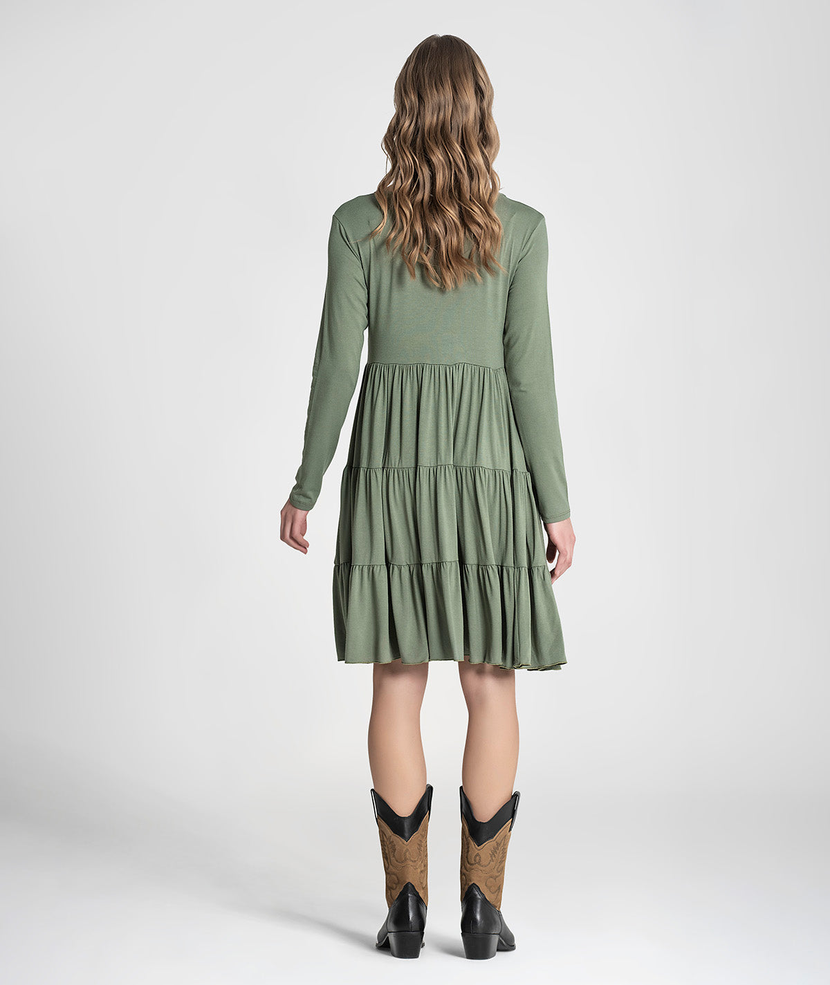 Vestido decote em v com folhos 6217