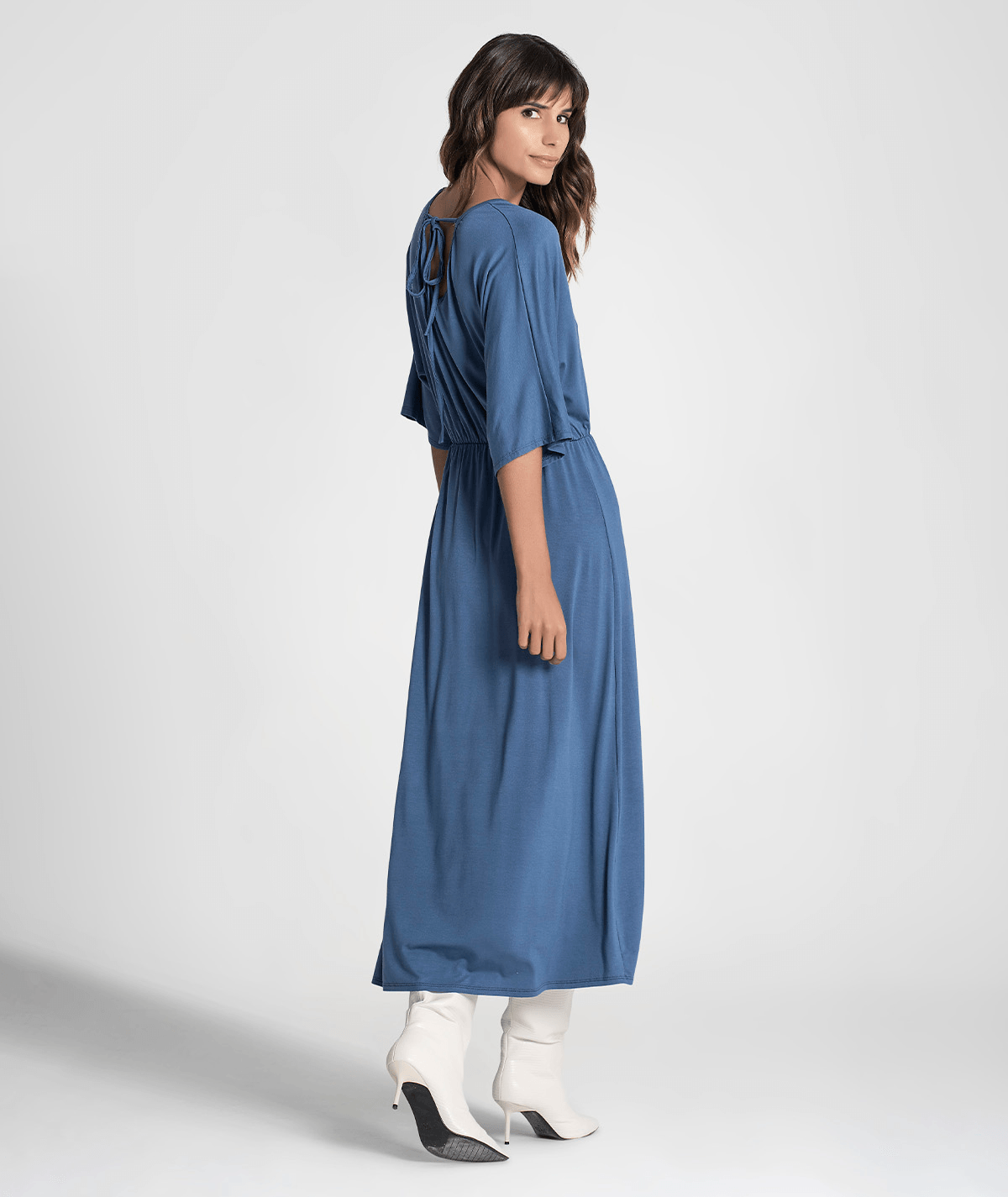 Vestido com atilho nas costas 6218