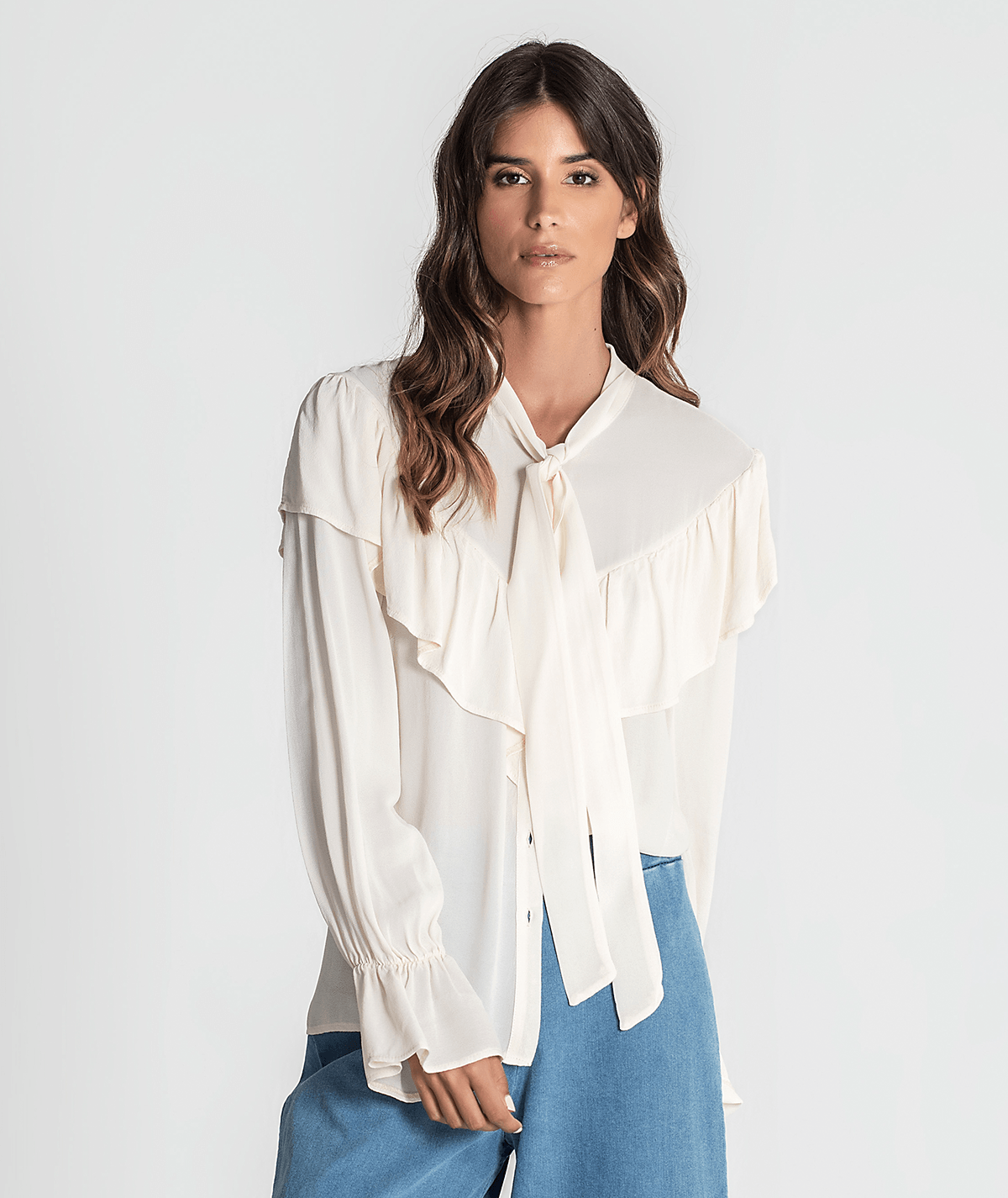 Blusa com folhos na frente e mangas 6225