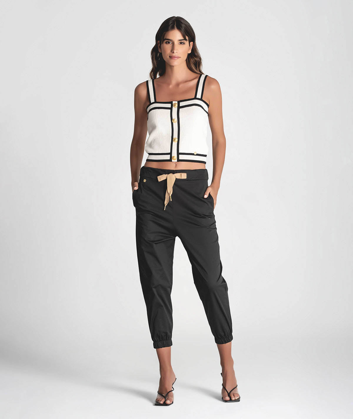 Calças jogger com cordão ajustável 6243