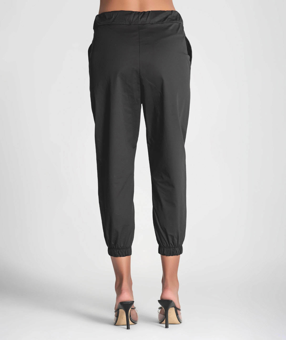 Calças jogger com cordão ajustável 6243