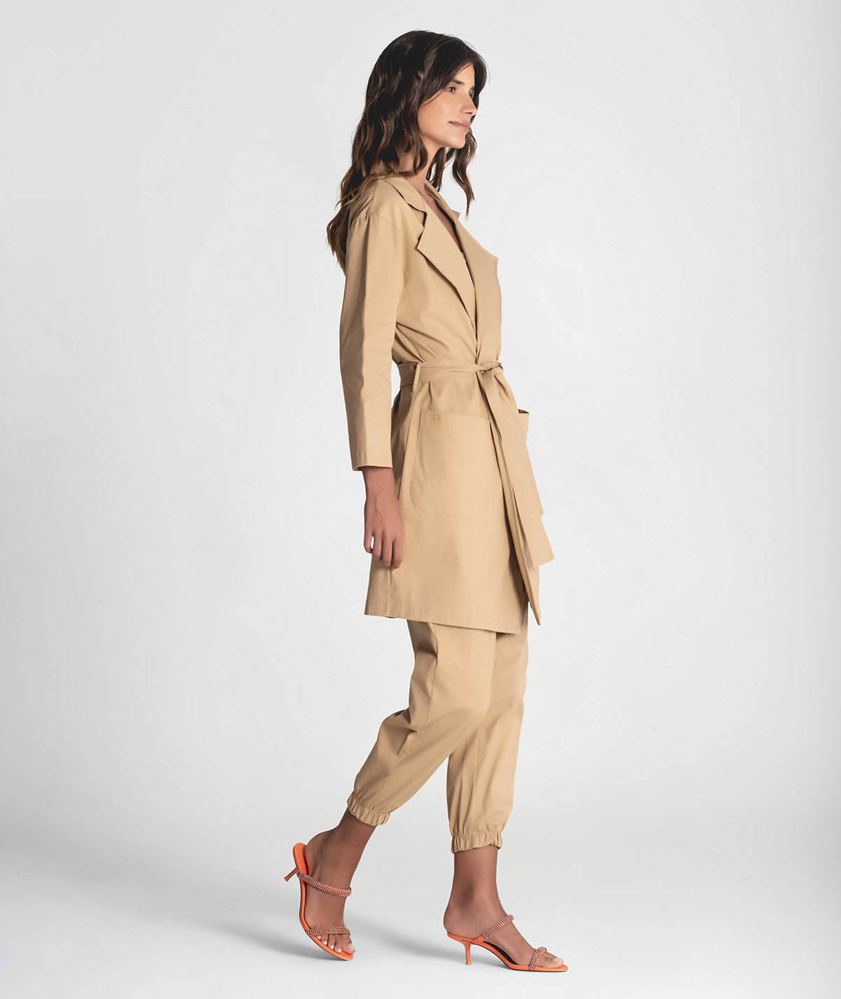 Jacket with adjustable belt 6251