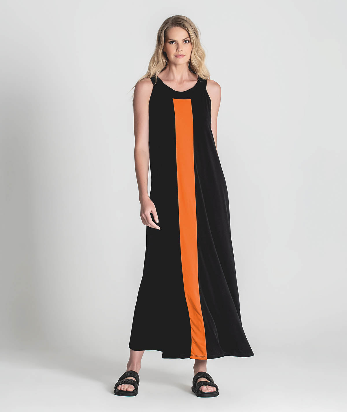 Vestido com faixa na frente a contraste 6271