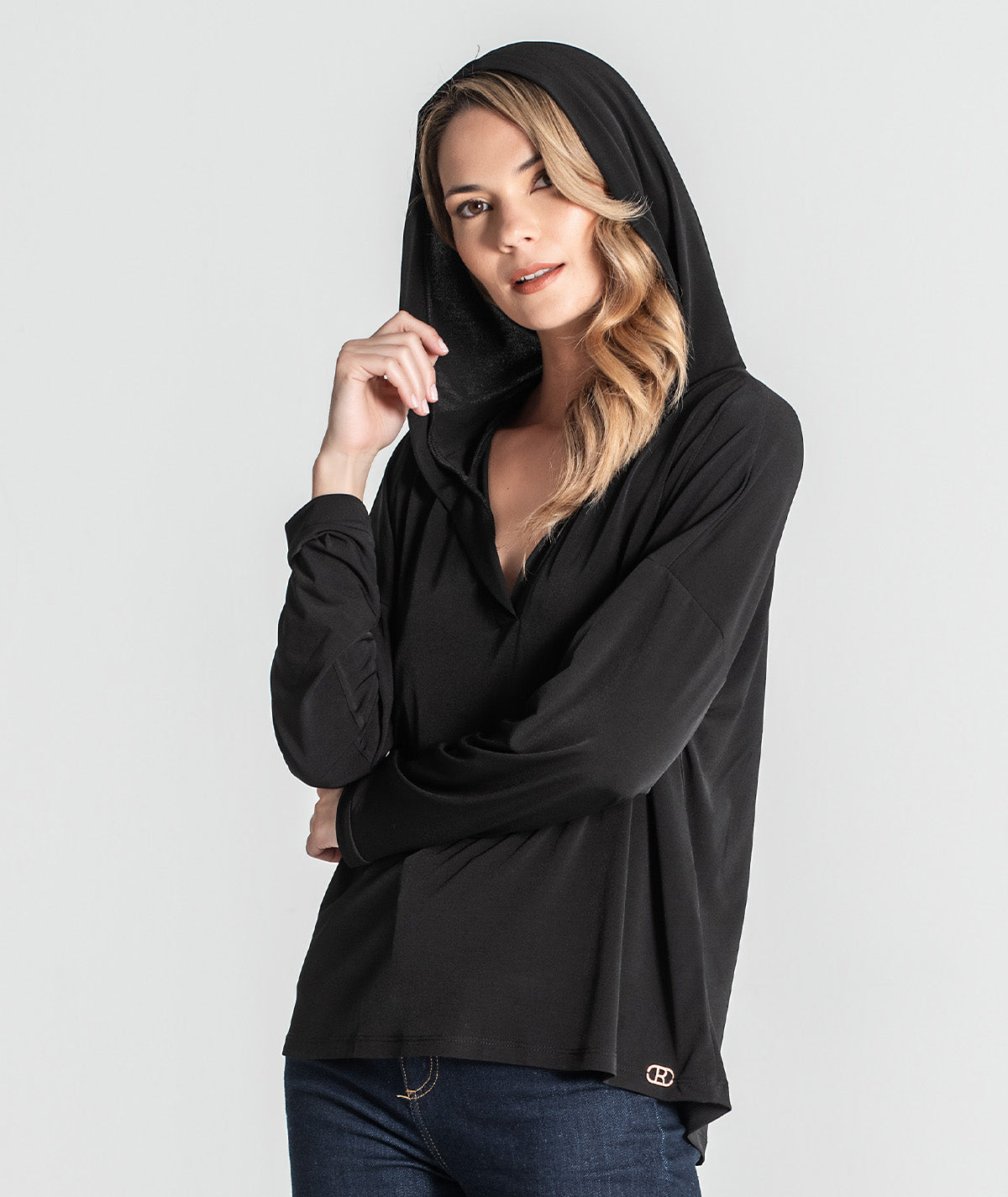 Blusa com capucho 6311