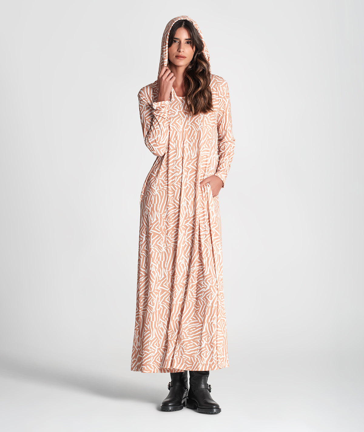 Vestido com capucho e padrão 6313