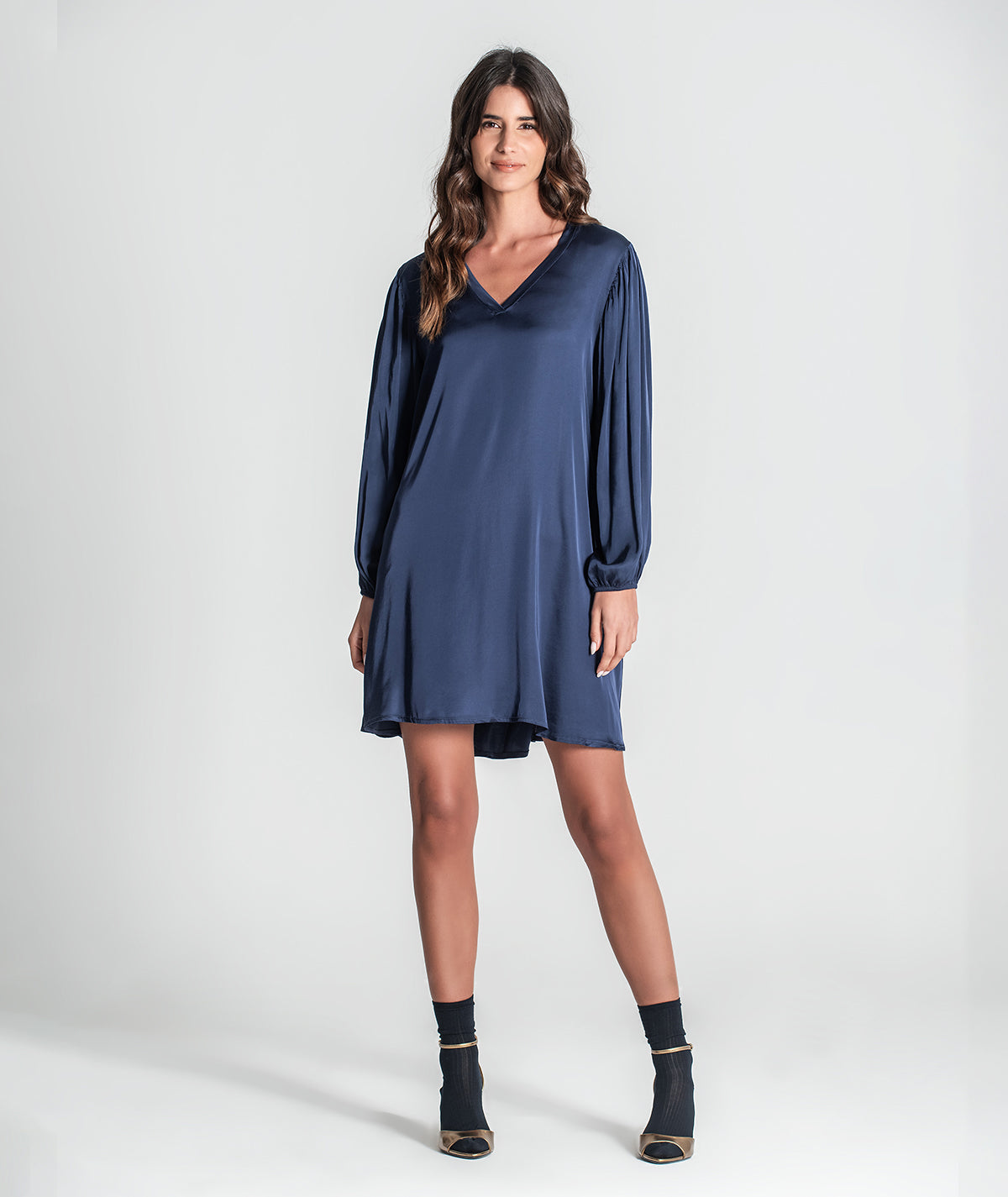 Vestido decote em v curto 6327