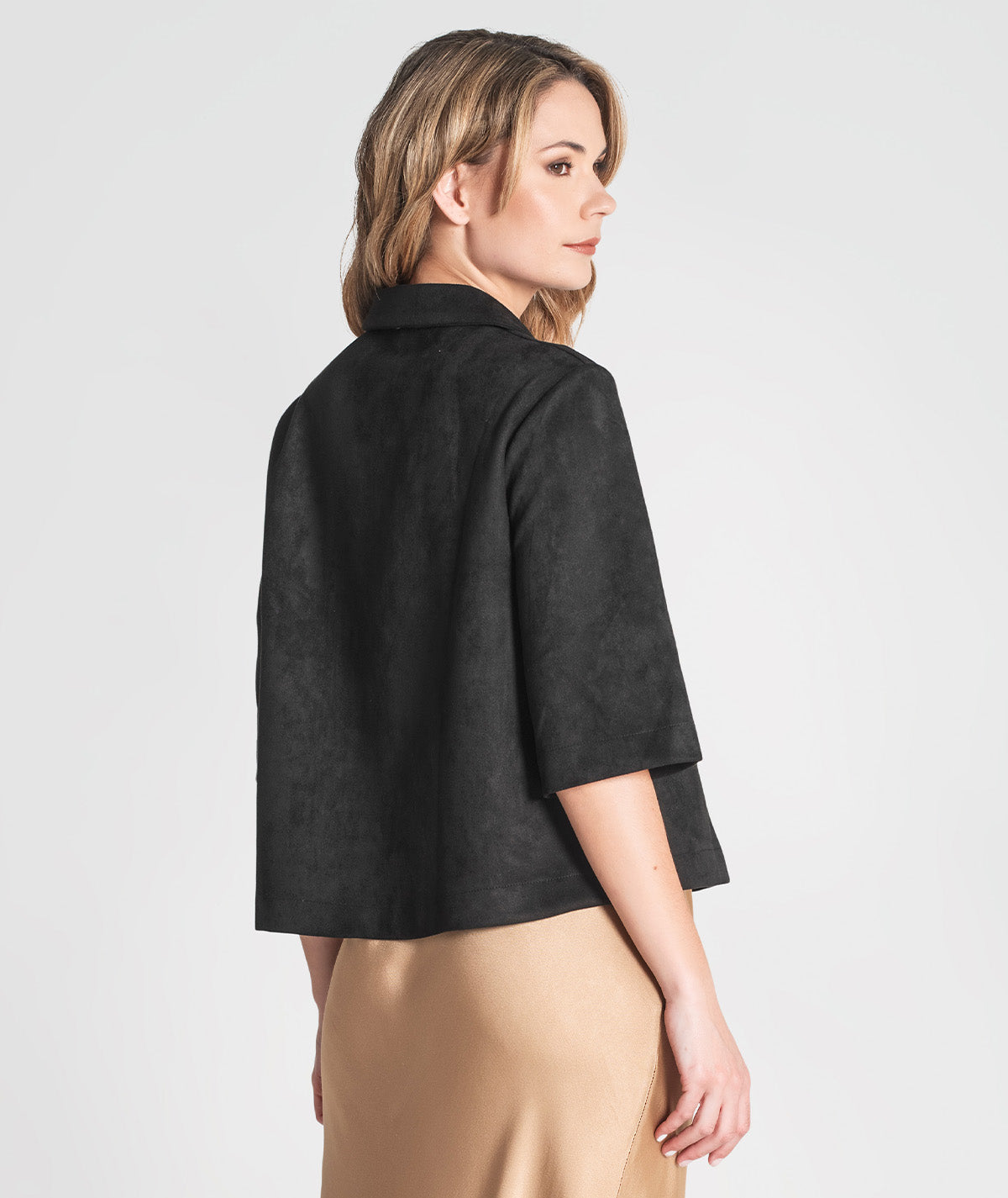 Casaco curto com botões 6345