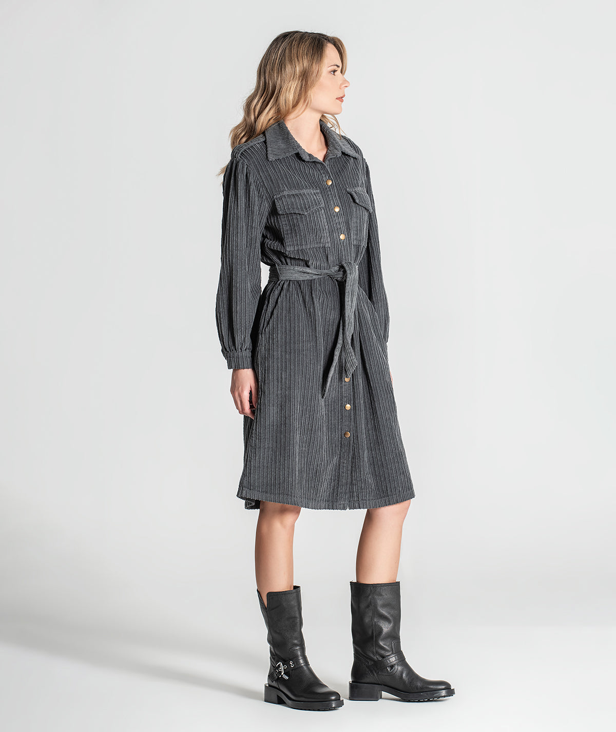 Vestido com cinto amovível e botões 6353