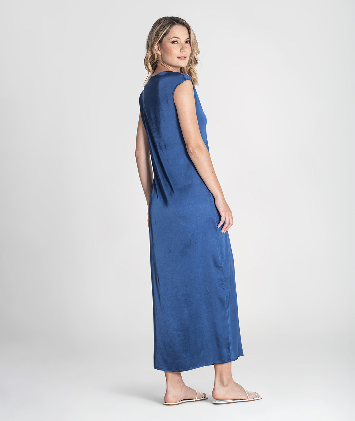 Vestido decote em v acetinado 6386