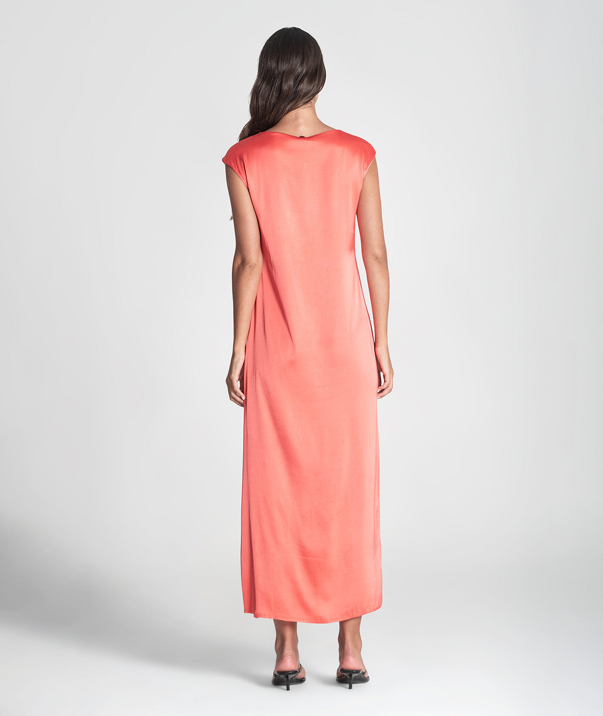 Vestido decote em v acetinado 6386