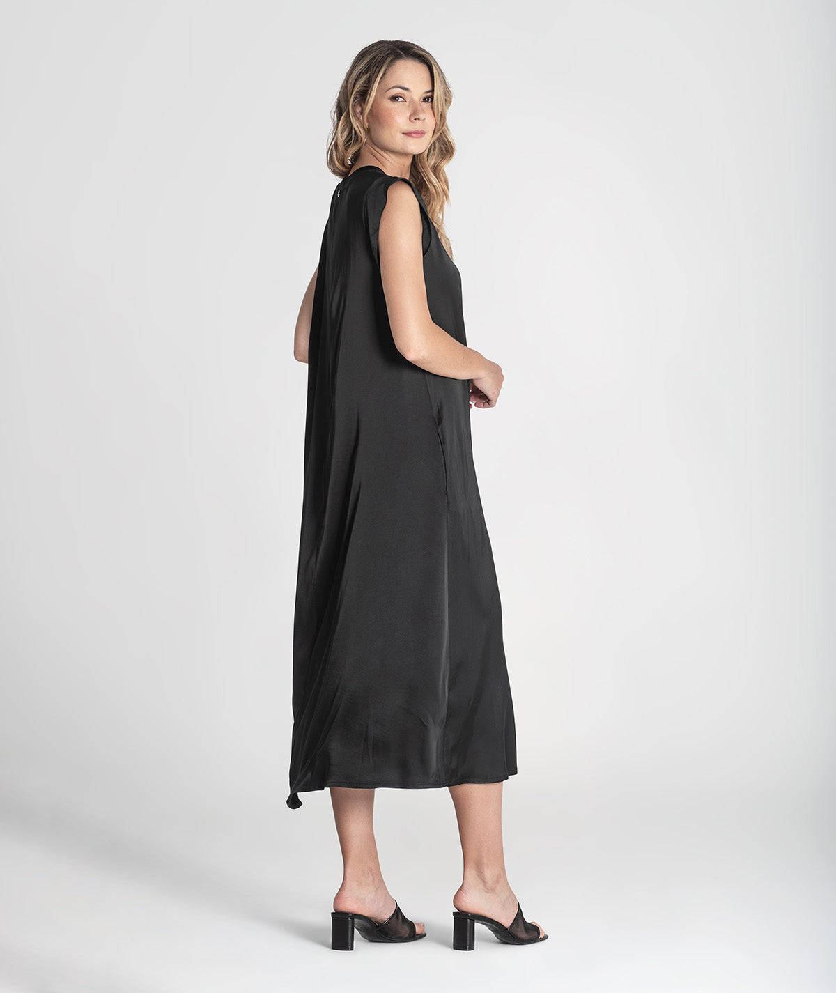 Vestido decote em v 6387