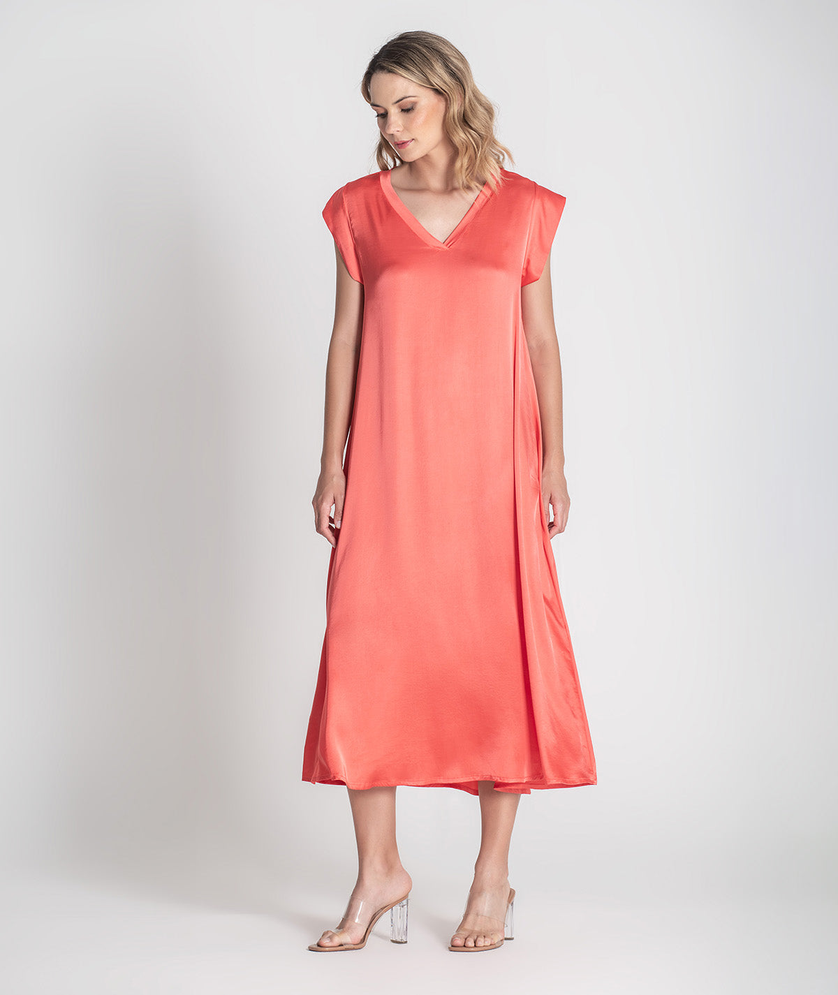 Vestido decote em v 6387