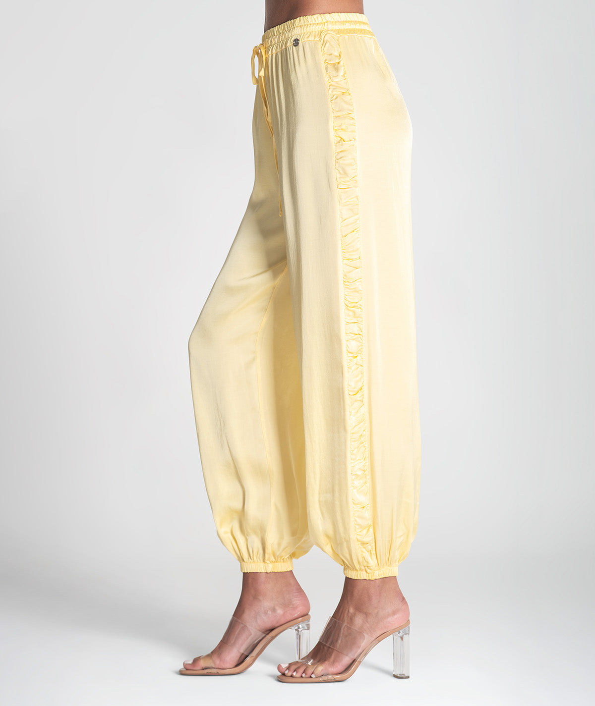 Calças com cordão e folhos laterais 6389