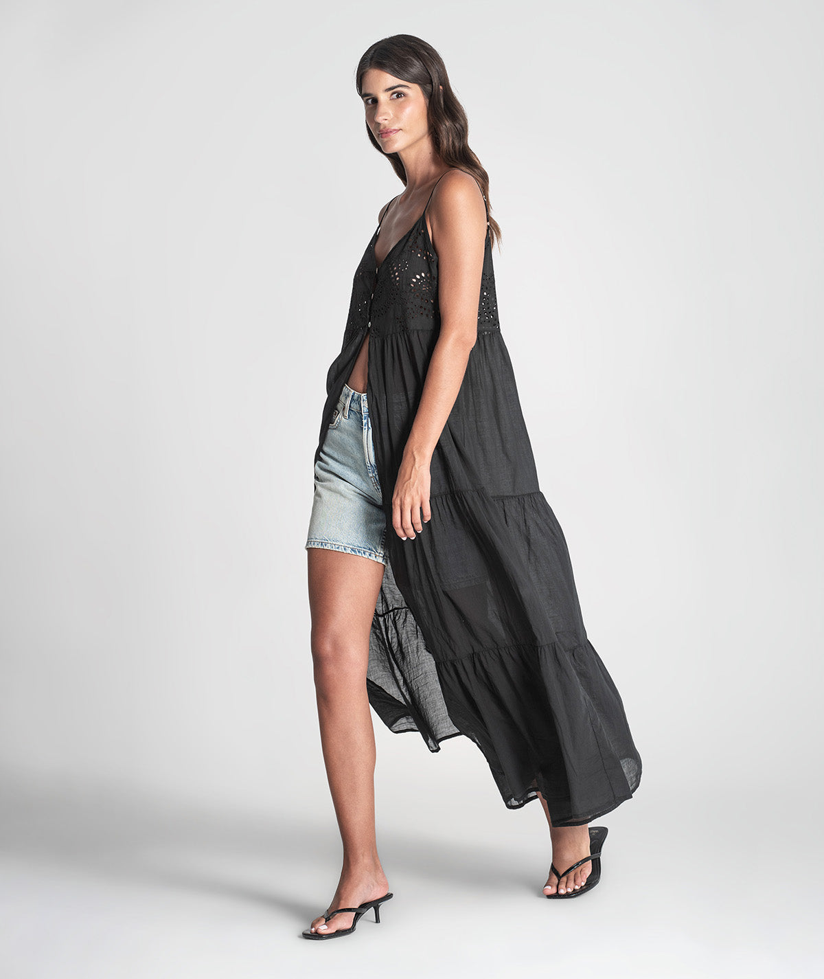 Vestido alças finas com bordado inglês 6394