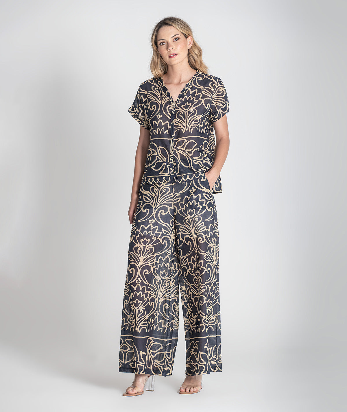 Blusa com padrão 6409