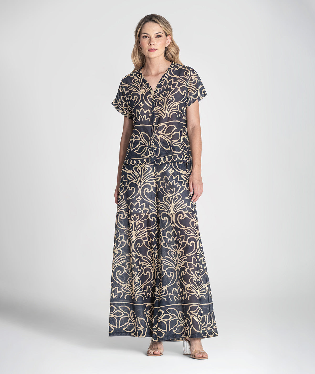 Calças com padrão 6410